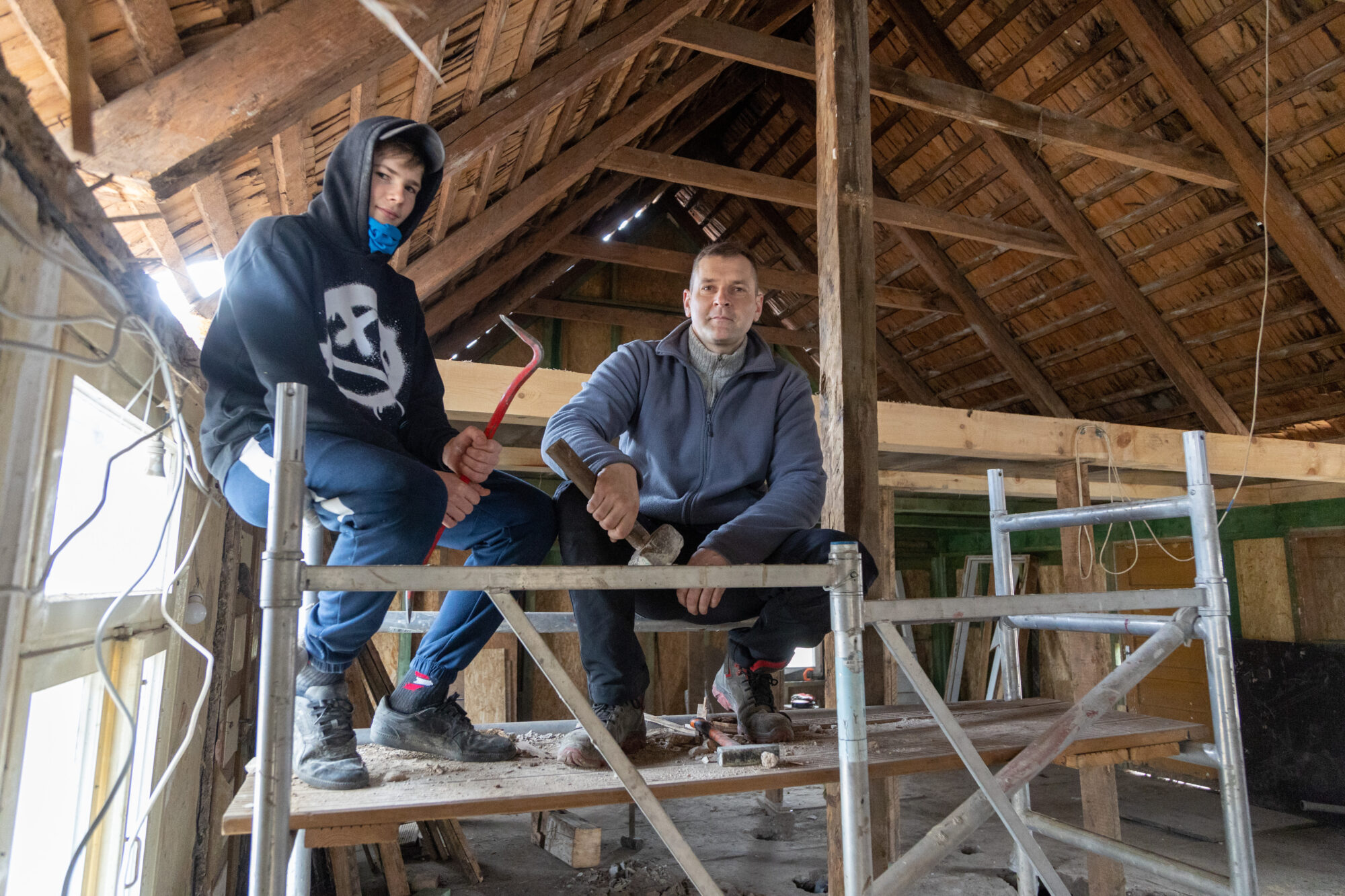 Durbē piepildās sapnis padarīt ābeļdārzu par cilvēku pulcēšanās vietu