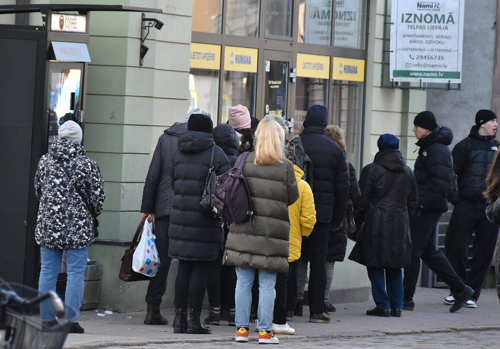 Lietoti apģērbi, bet nenopērkami dārgi? Būs izmaiņas