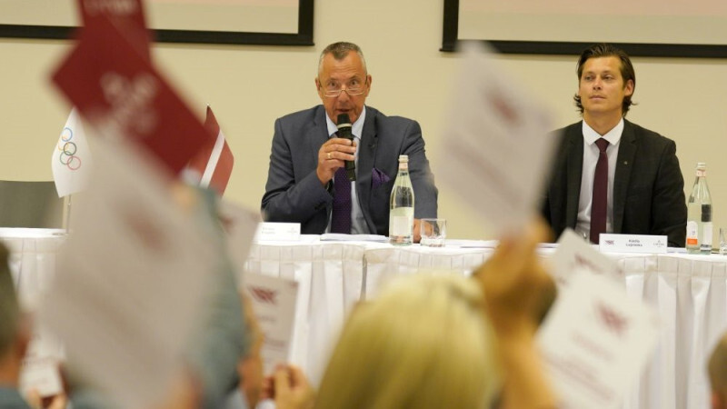 LOK nobalso pret izmaiņām statūtos un reorganizāciju, kas ļautu apvienoties ar LSFP