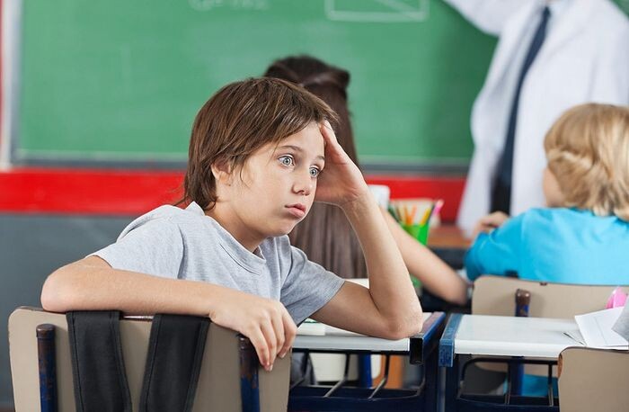 Uz jaunākām klasēm plāno pārcelt mācību tematu par dzimumnobriešanu