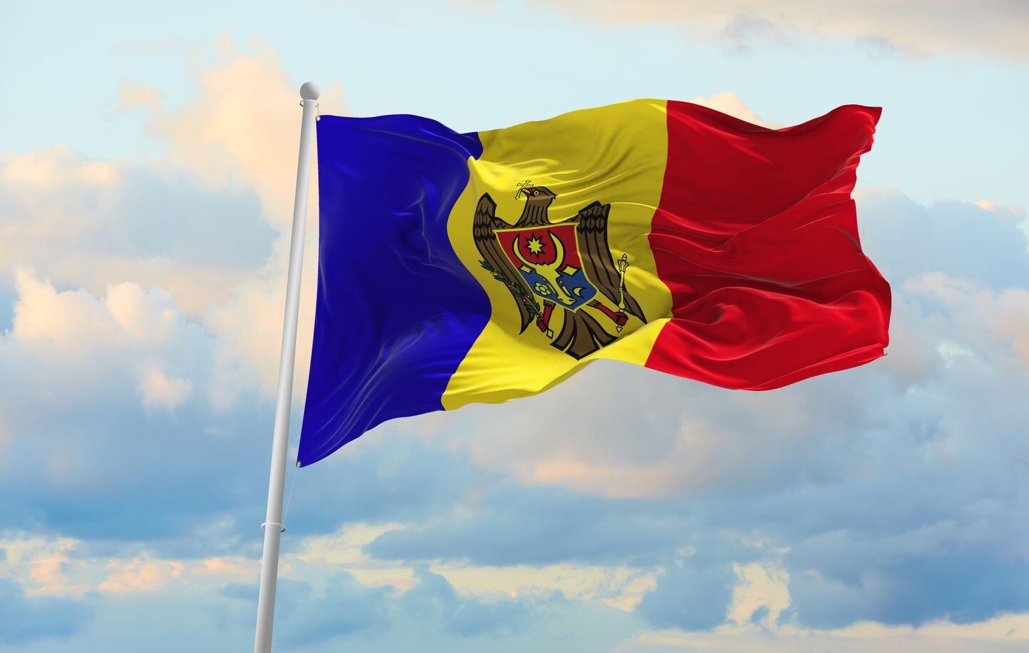 Moldovā notiek prezidenta vēlēšanas un referendums par eiropeiskā ceļa izvēli