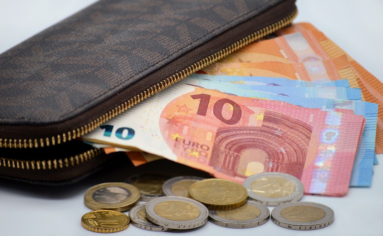 “Eurostat”: Gada inflācija eirozonā jūlijā saglabājusies 2% līmenī