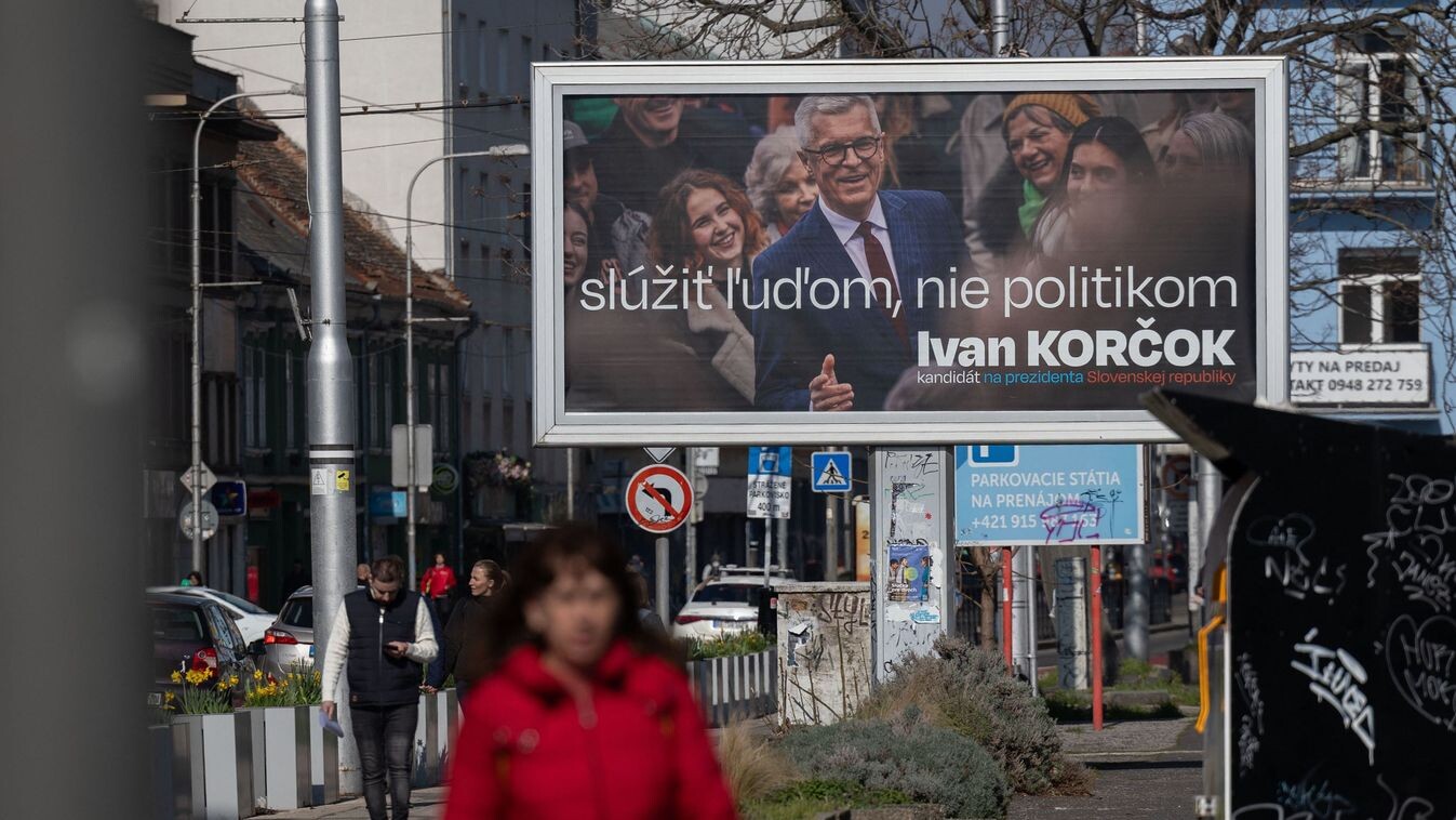 Slovākijas prezidenta vēlēšanu otrajā kārtā sacentīsies opozīcijas un valdošās koalīcijas kandidāti