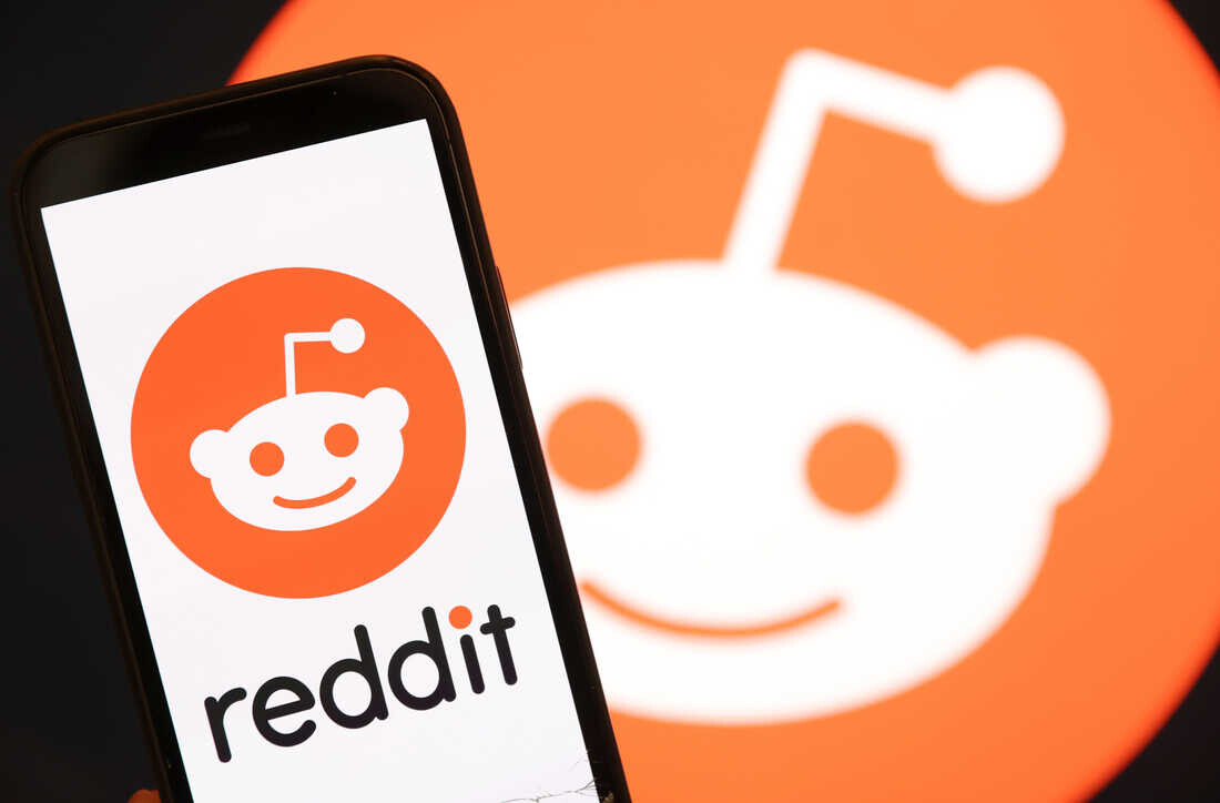 “Reddit” debitē Ņujorkas akciju biržā