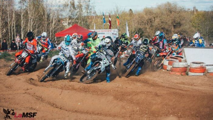 Latvijas čempionāts motokrosā startēs jau šajā nedēļas nogalē Aizputē