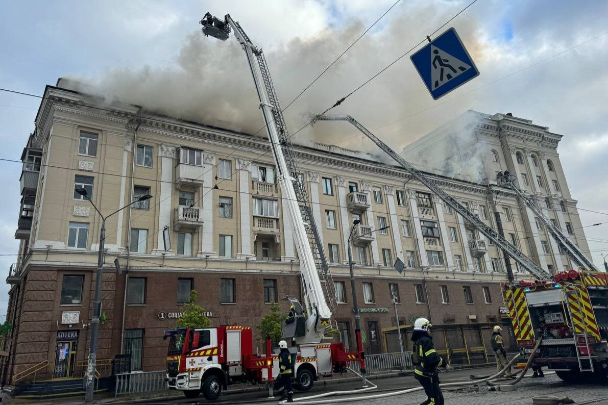 Krievijas raķešu triecienos Dņipropetrovskas apgabalā nogalināti deviņi cilvēki
