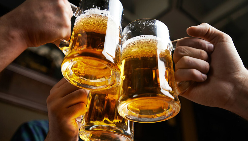 Internetā iegādāto alkoholu varēs piegādāt ne ātrāk kā pēc sešām stundām no pasūtīšanas brīža