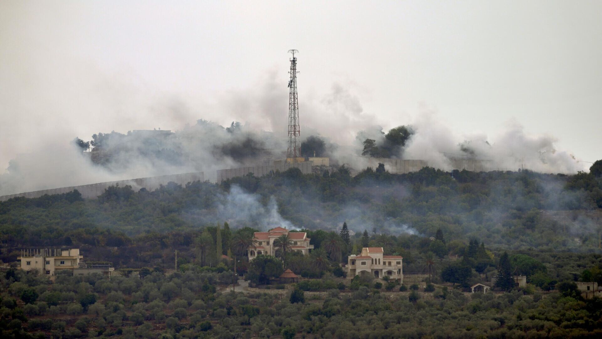Izraēlas spēki veic ofensīvas darbības Libānas dienvidos