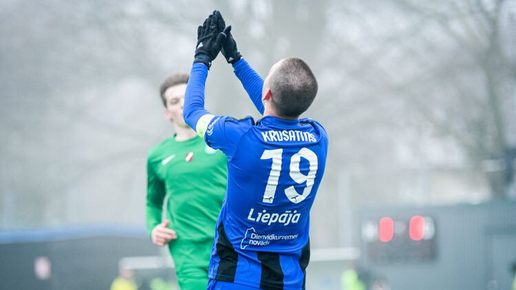 Kurš kuru? Šodien futbola lielkauja “Grobiņa” pret “Liepāju” – pirmais mūspuses derbijs virslīgā pusgadsimta laikā