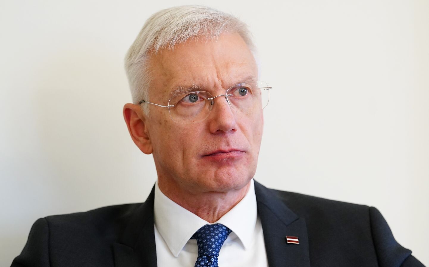Prokuratūra pārņēmusi no KNAB Kariņa lidojumu krimināllietu