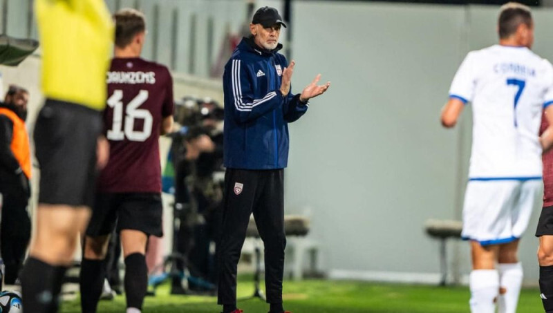 Latvijas futbola izlase FIFA rangā pakāpjas uz 137. vietu