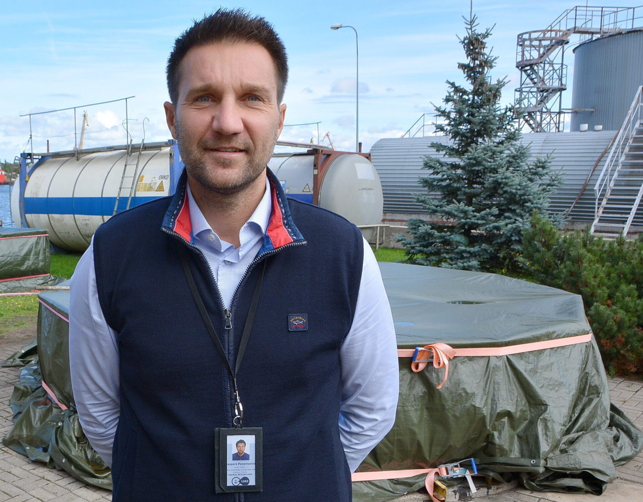 Kaspars Poņemeckis: Stiprs vējš putekļus aizpūš prom, tie aizlido tālu, pat ārpus Liepājas robežām