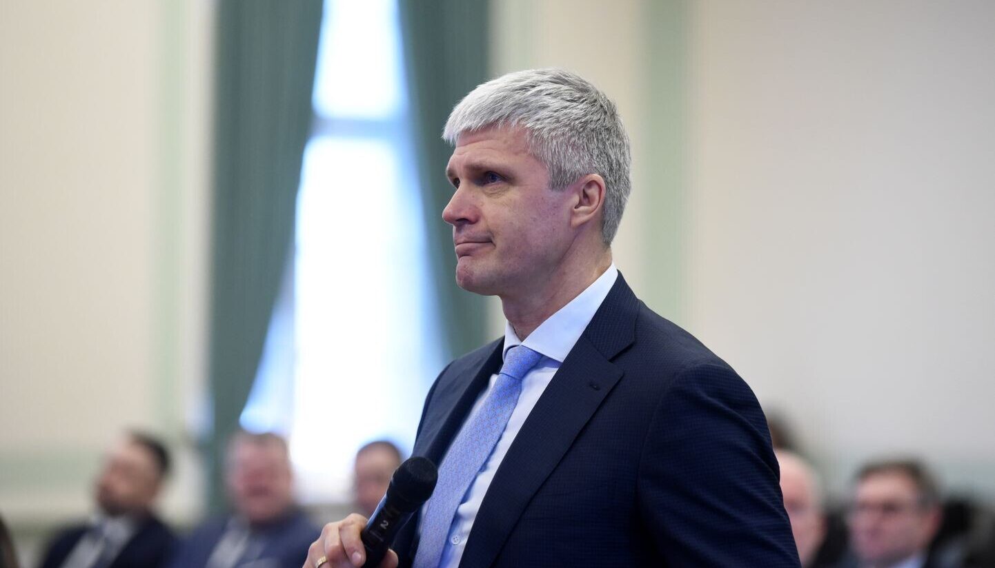 Prokuratūra Bartaševiču apsūdz par darījumu nedeklarēšanu