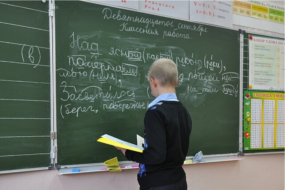 No krievu valodas kā otrās svešvalodas apguves atteikušies teju 3000 pamatskolēnu