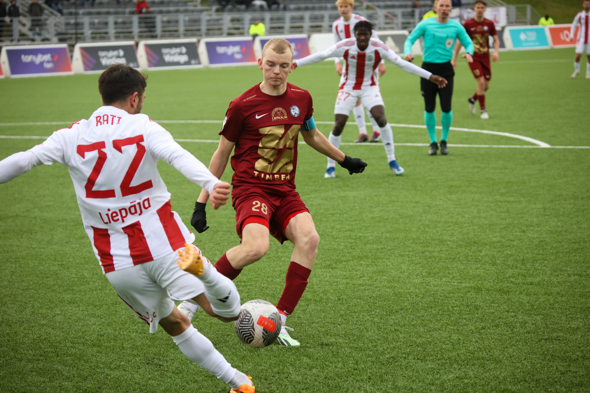 Video: “Liepāja” izbraukumā nespēj pieveikt “Jelgavu”