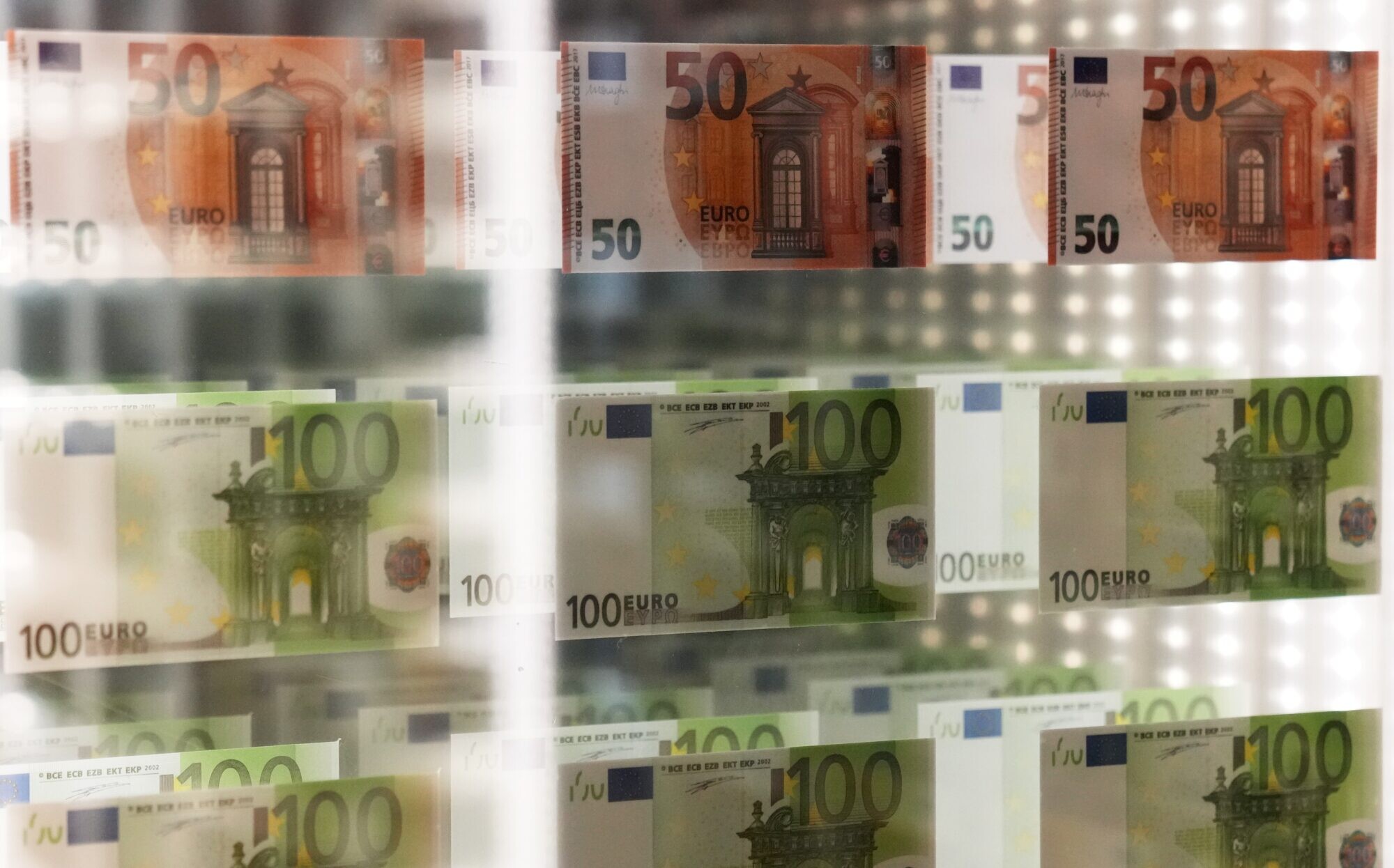 ES Tiesa: “Zelta pasu” programmas ir pretrunā ar ES tiesību aktiem