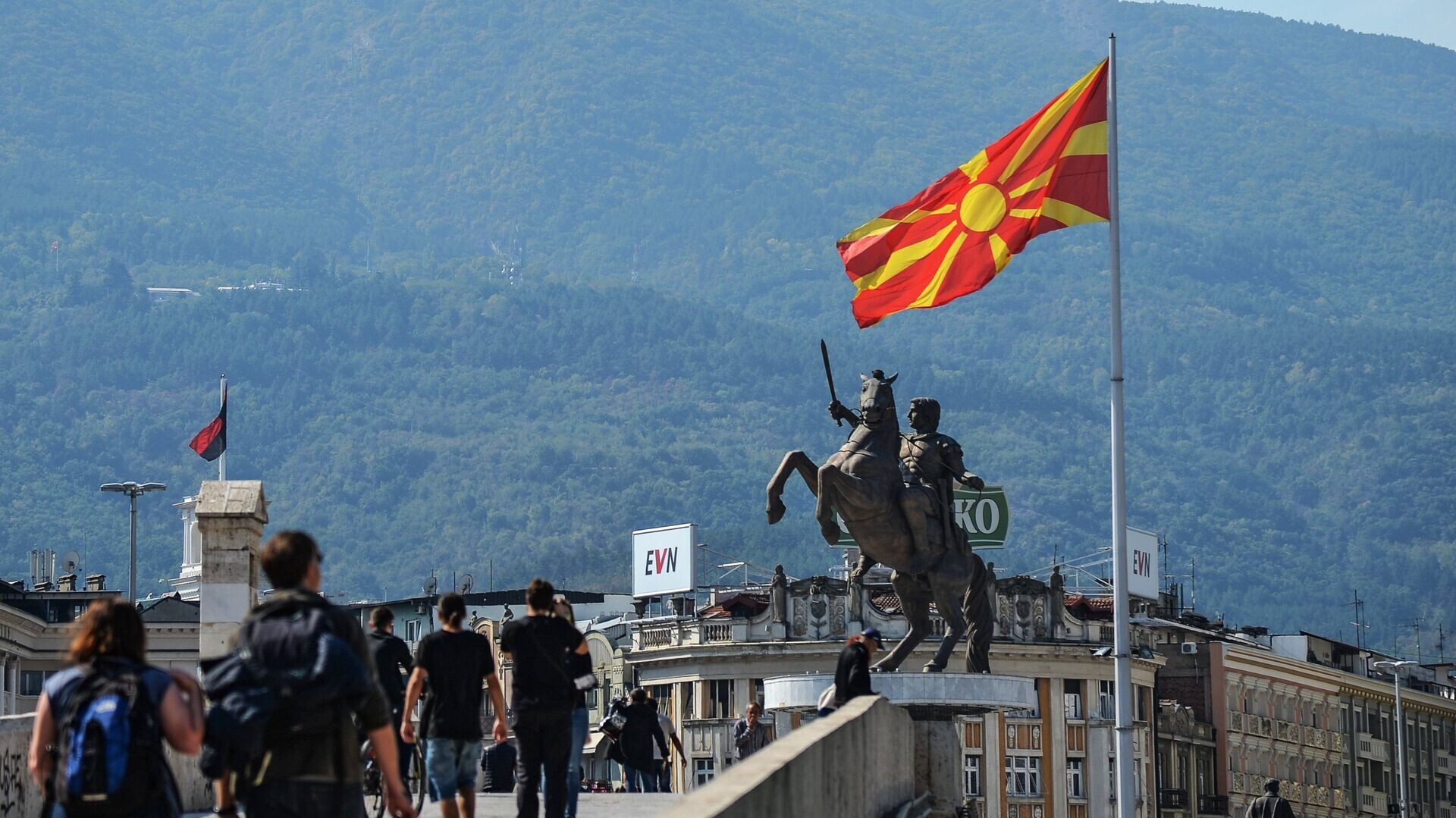 Grieķija nosoda jauno Ziemeļmaķedonijas prezidenti par valsts vecā nosaukuma izmantošanu