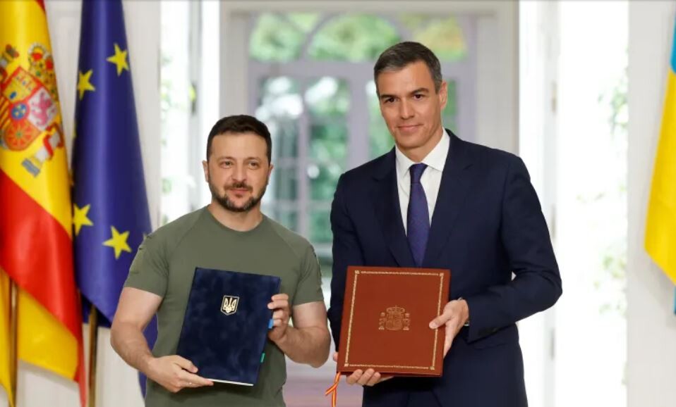 Spānija sola Kijivai militāro palīdzību miljarda eiro apmērā