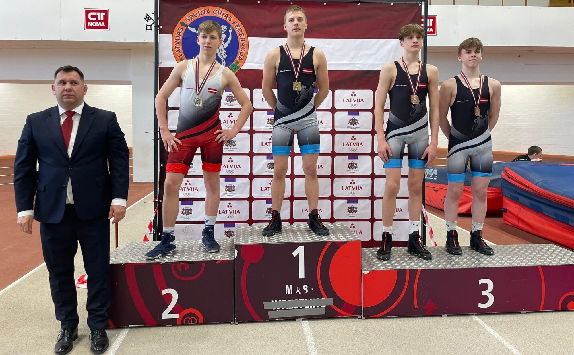 Grieķu-romiešu U17 un U20 cīkstoņi LČ sacensībās pirmie komandu vērtējumā
