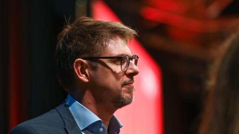 Uzbrukumā Vācijas politiķim atzinies nepilngadīgais