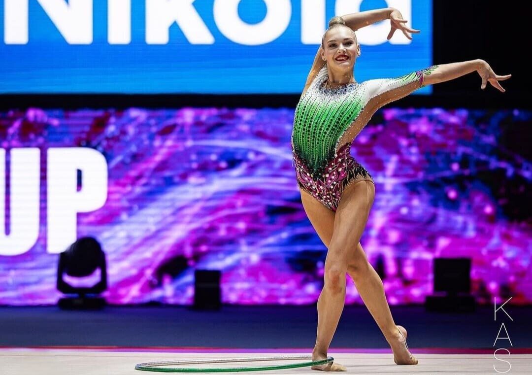 Vasiļjeva un Ivanova izcili startē Eiropas čempionātā mākslas vingrošanā
