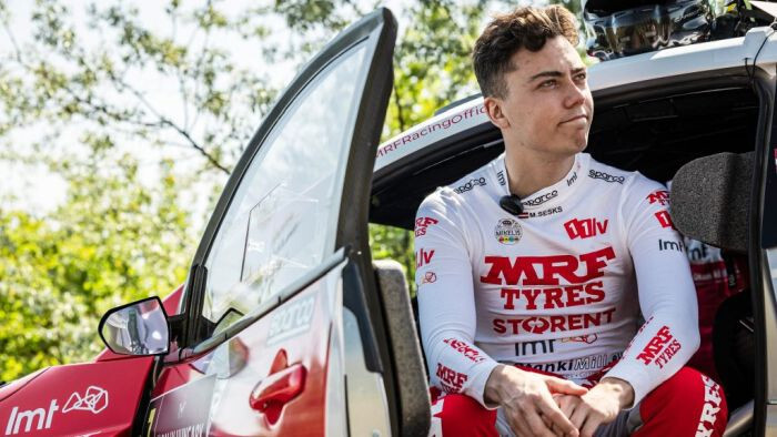 Video: Mārtiņš Sesks uzstāda ekipāžas galveno mērķi abās WRC sacīkstēs “Rally1” klasē