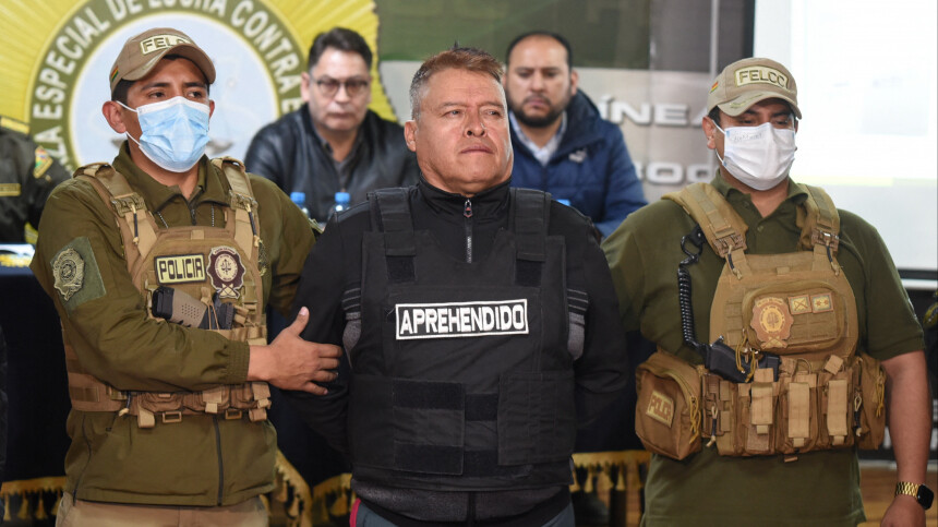 Bolīvijas policija aiztur apvērsuma mēģinājuma līderi
