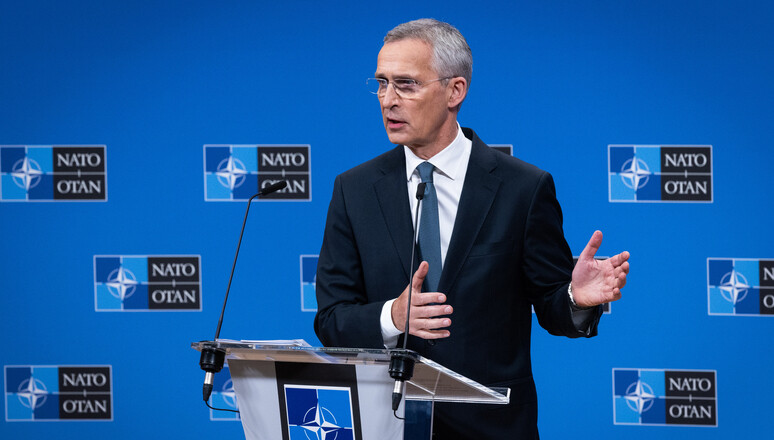 NATO aizsardzības ministri apstiprina plānu Ukrainas atbalsta koordinēšanai