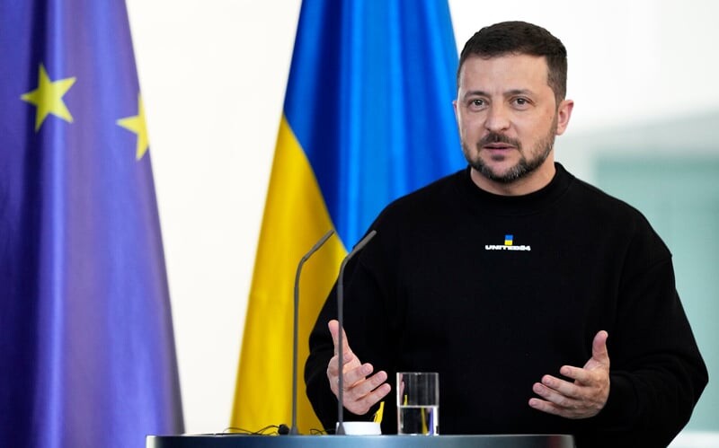 Zelenskis nosoda mēģinājumus vienoties ar Maskavu Kijivai aiz muguras