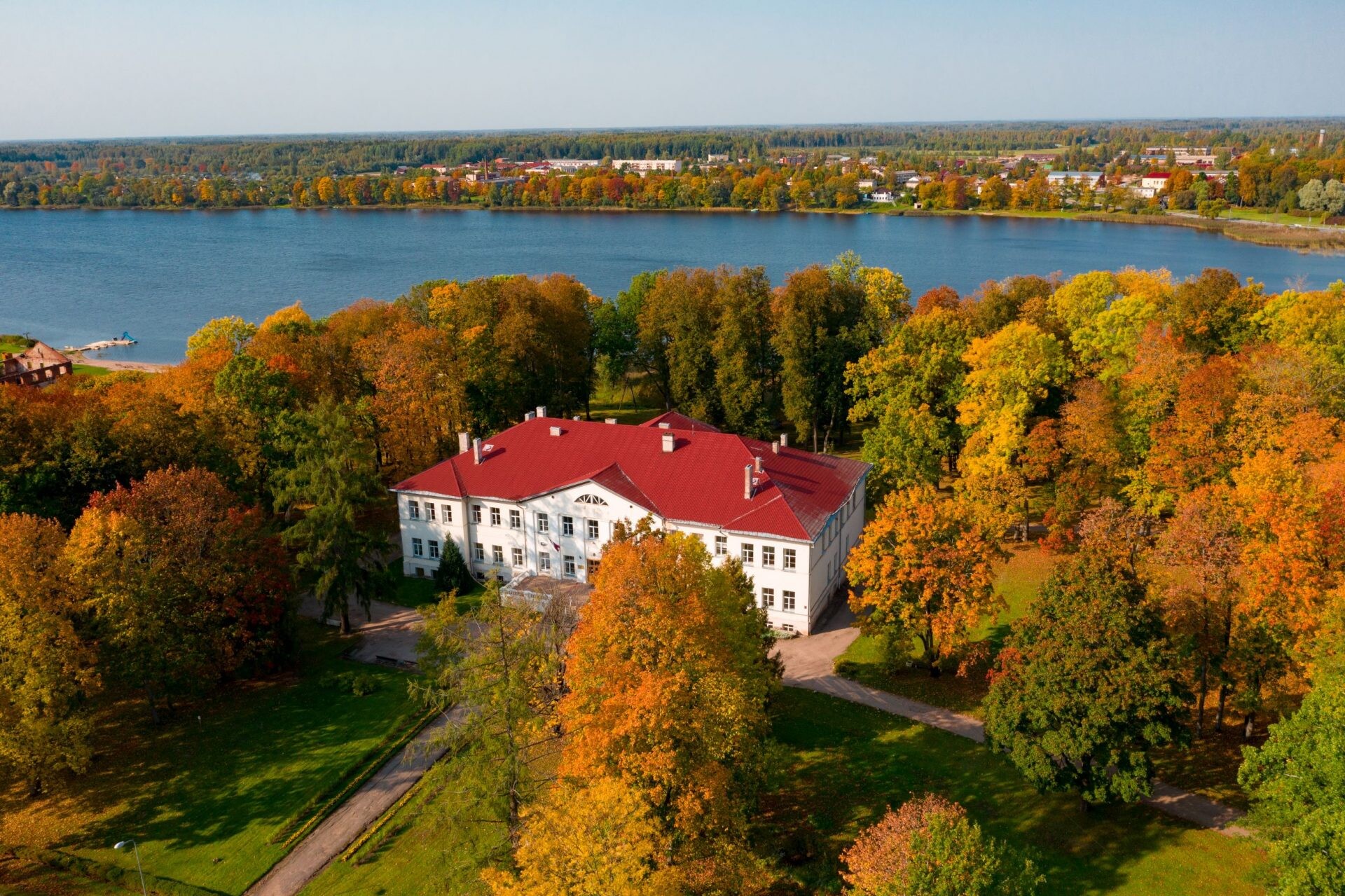 Latgale: Balvu novadā no darba atbrīvo trīs iestāžu vadītājus