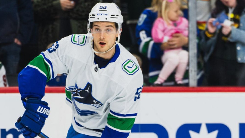 Bļugers vienojas ar “Canucks” par divu gadu līgumu