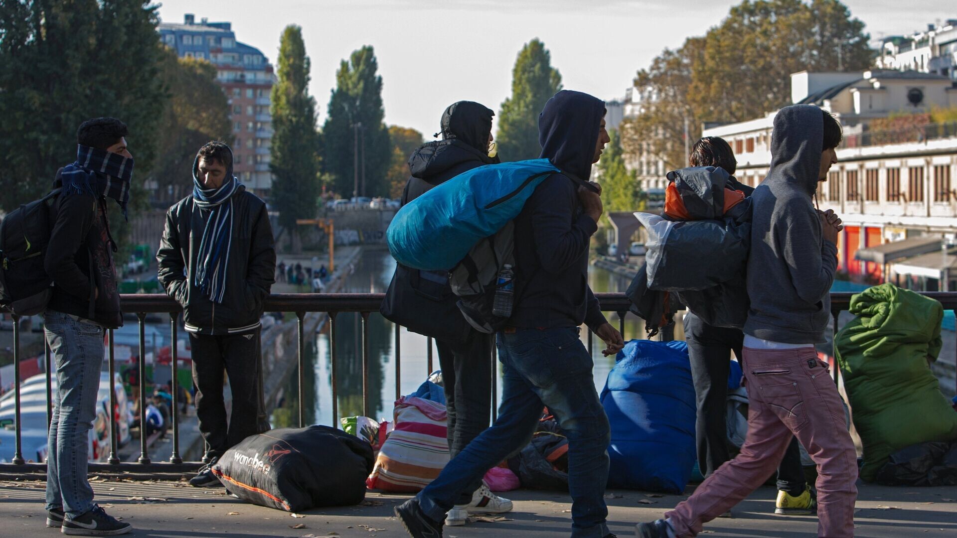 Lielbritānijā pirmajā pusgadā ieradies rekordliels nelegālo imigrantu skaits
