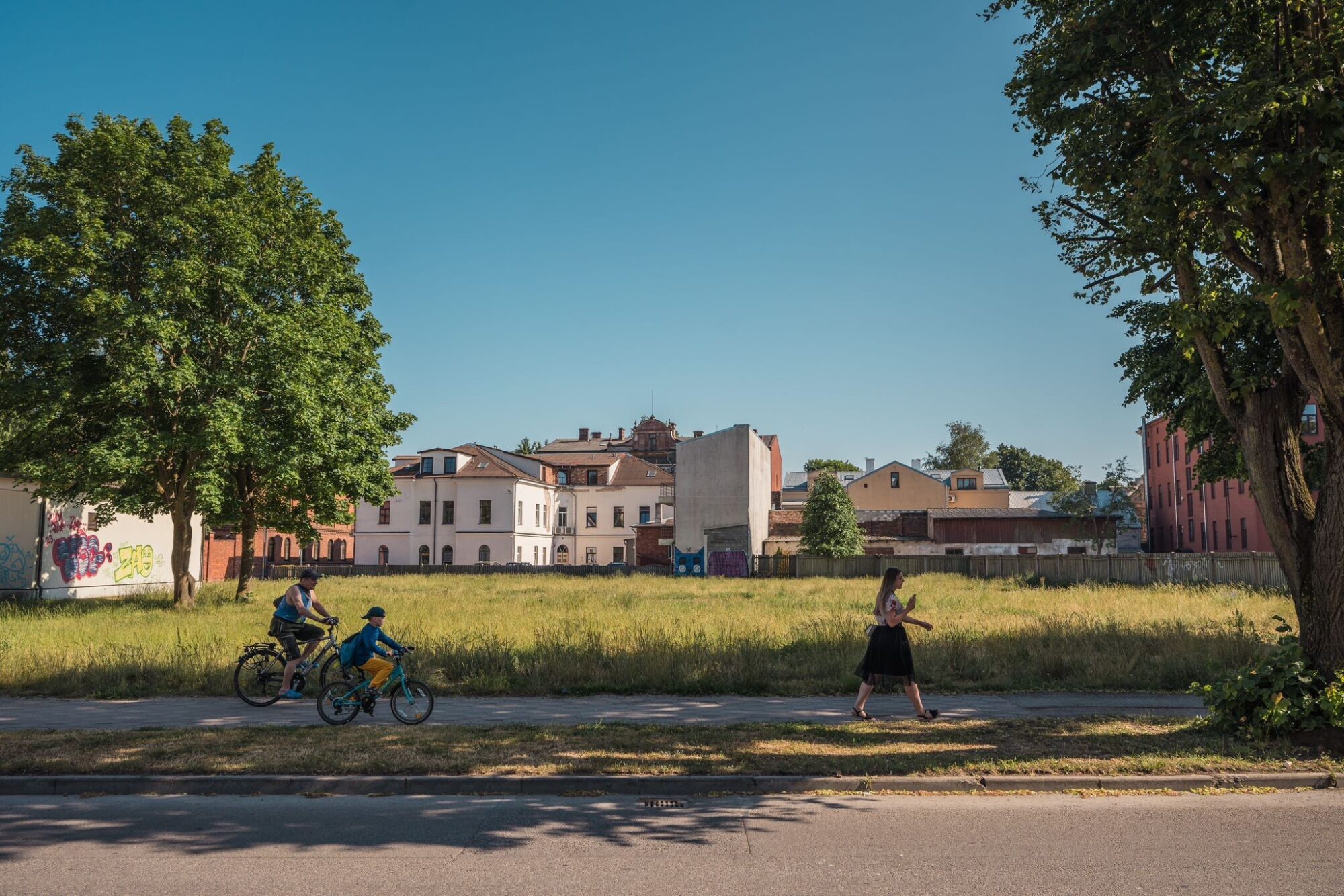 Liepājas pašvaldība izsola zemesgabalu daudzdzīvokļu dzīvojamās mājas būvniecībai