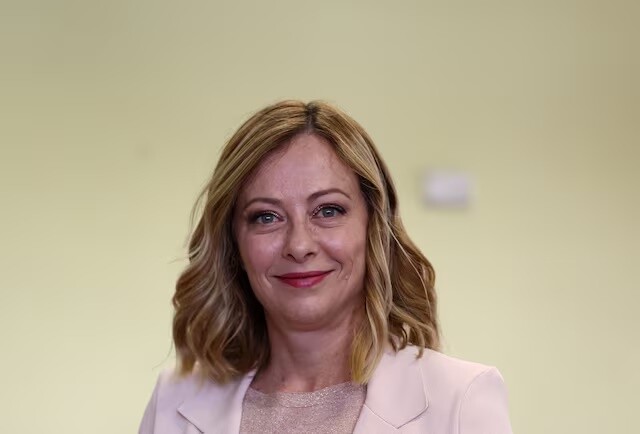 Itālijas premjerministre ieradusies vizītē Ķīnā