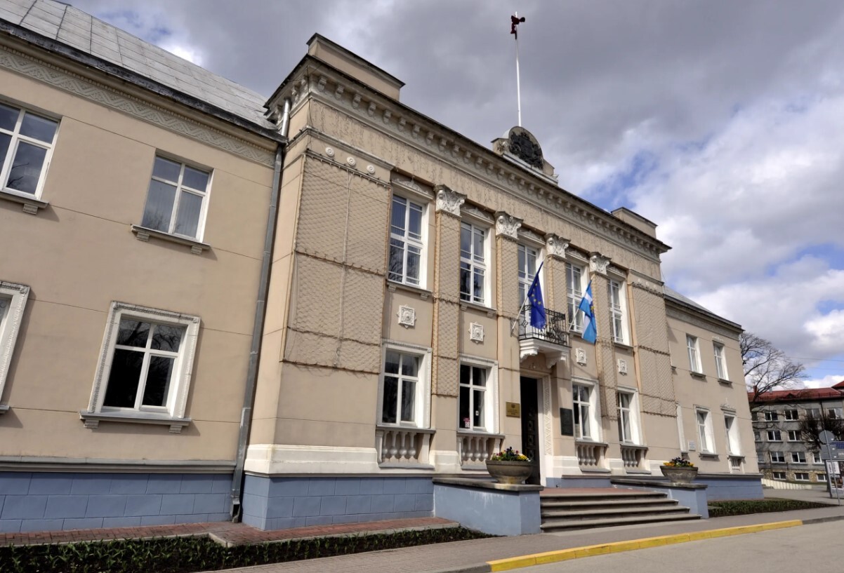 Satversmes tiesā ierosināta lieta par Rēzeknes pašvaldības atlaišanu