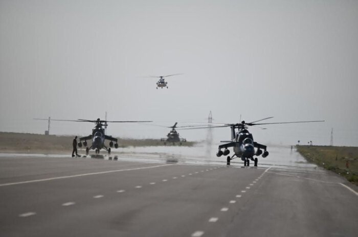 Centrālāzijas valstis rīko pirmās militārās mācības bez Krievijas un Ķīnas