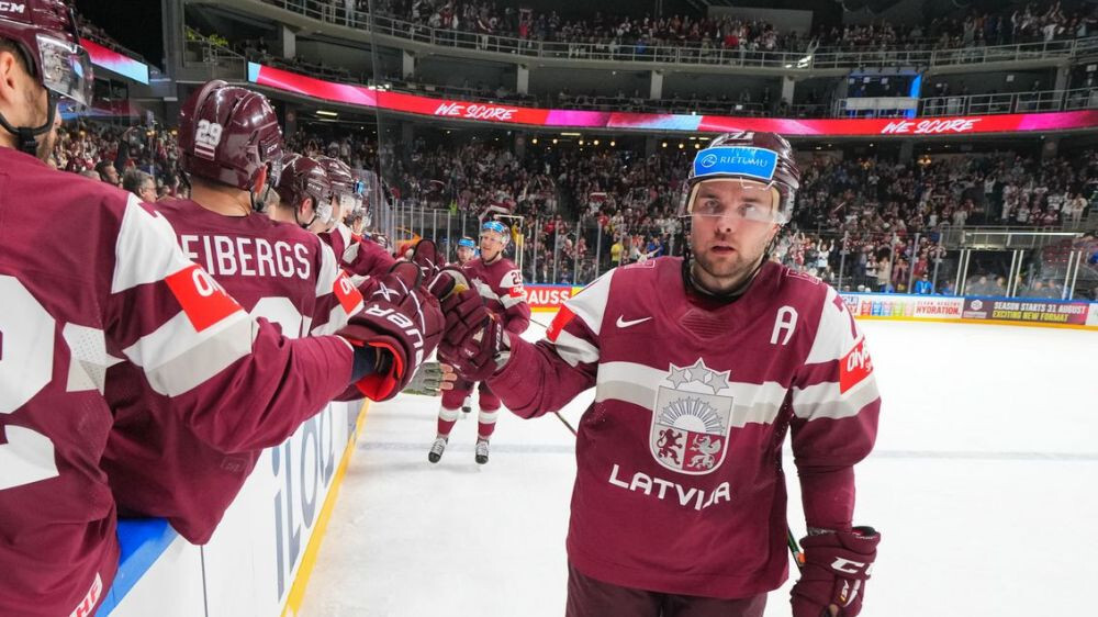 Latvijas hokeja izlase pirmajā pārbaudes spēlē zaudē Dānijai