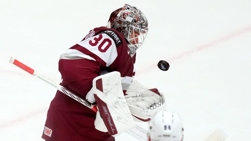 Merzļikins nespēlēs Latvijas hokeja izlasē pasaules čempionātā