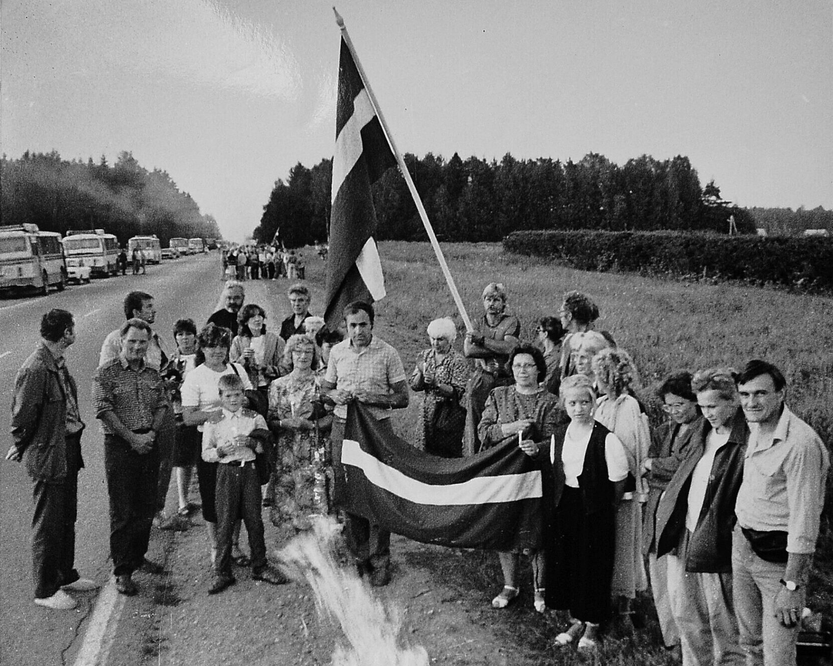 “Likās, it kā pasaule pamira…” Baltijas ceļam – 35