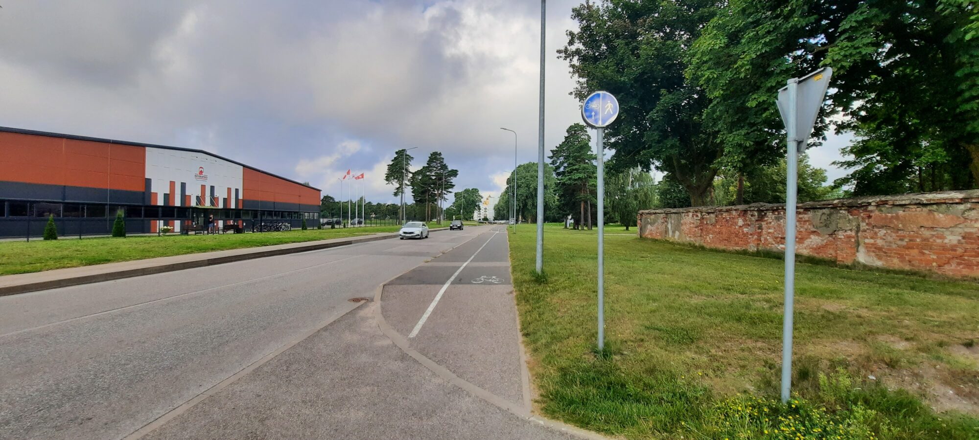 Karostā samainīs vietām gājēju un velo joslas