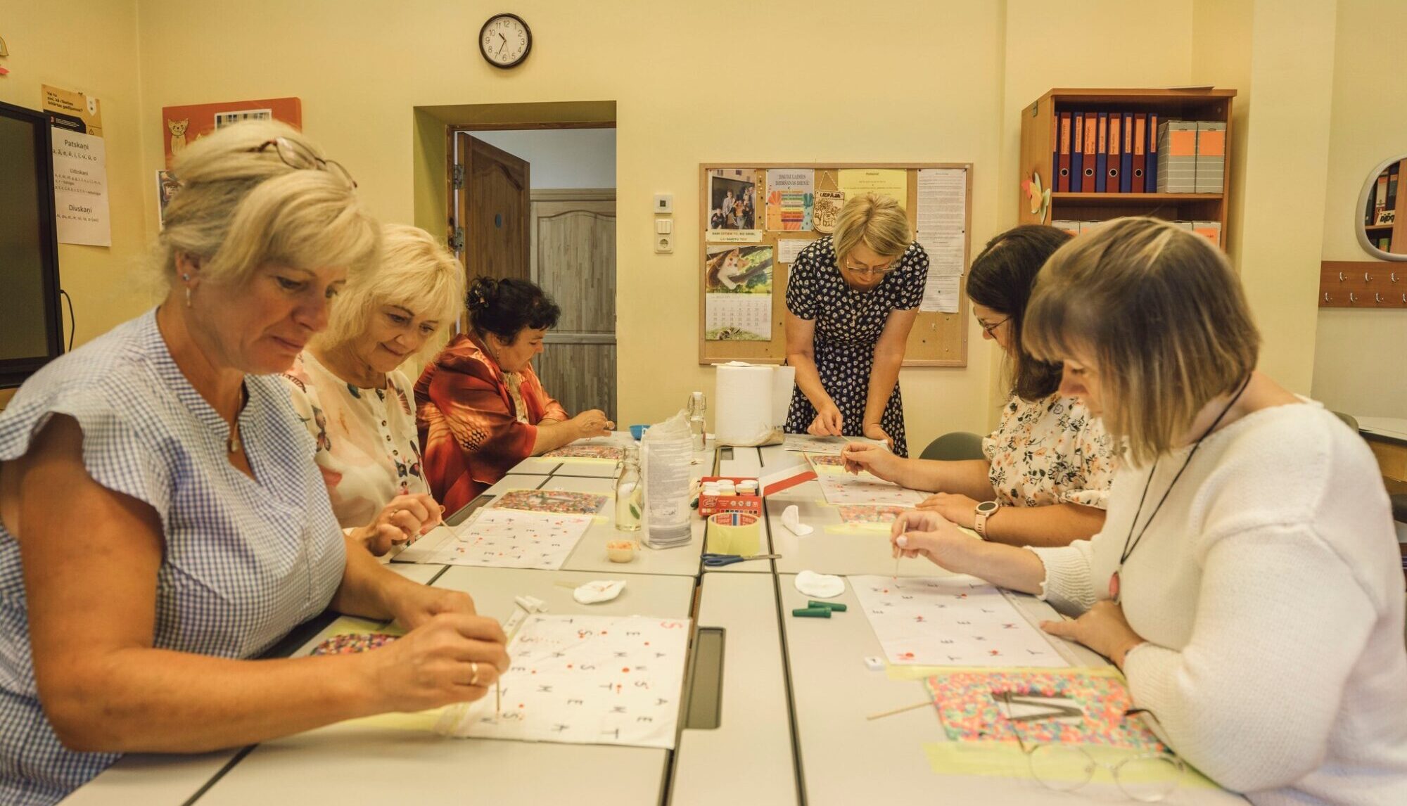 Pārbaudījumi uz jaunā mācību gada sliekšņa. Liepājā skolēnu nedaudz vairāk, jaunu pedagogu – maz