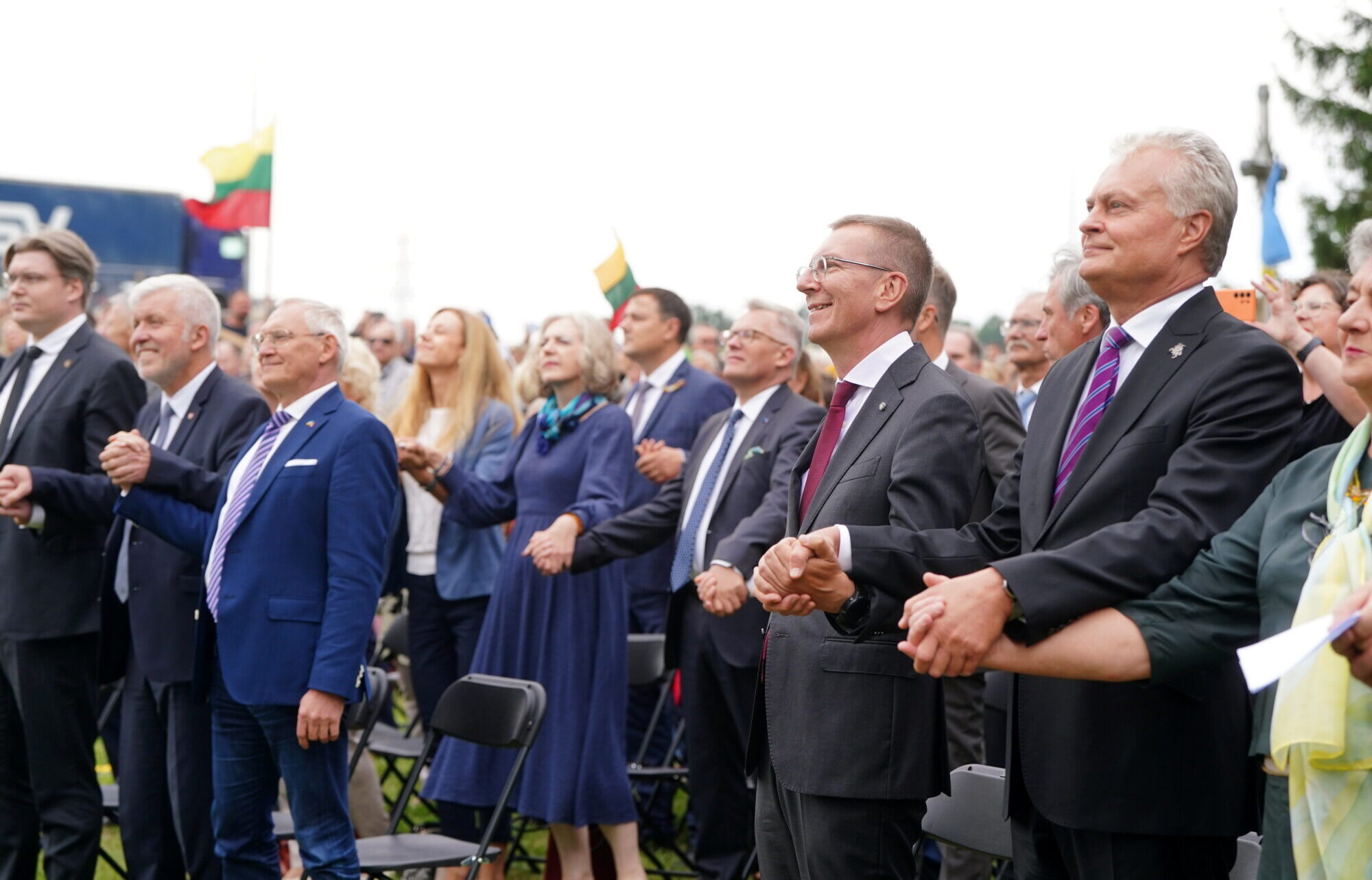 Nedēļas politikas apskats: Fiskālā taustīšanās tumsā