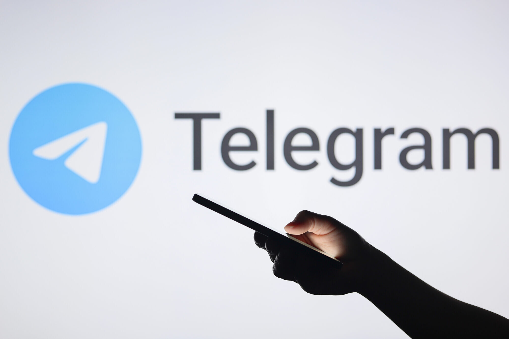 Krievijā traucēta lietotņu “Telegram” un “WhatsApp” darbība