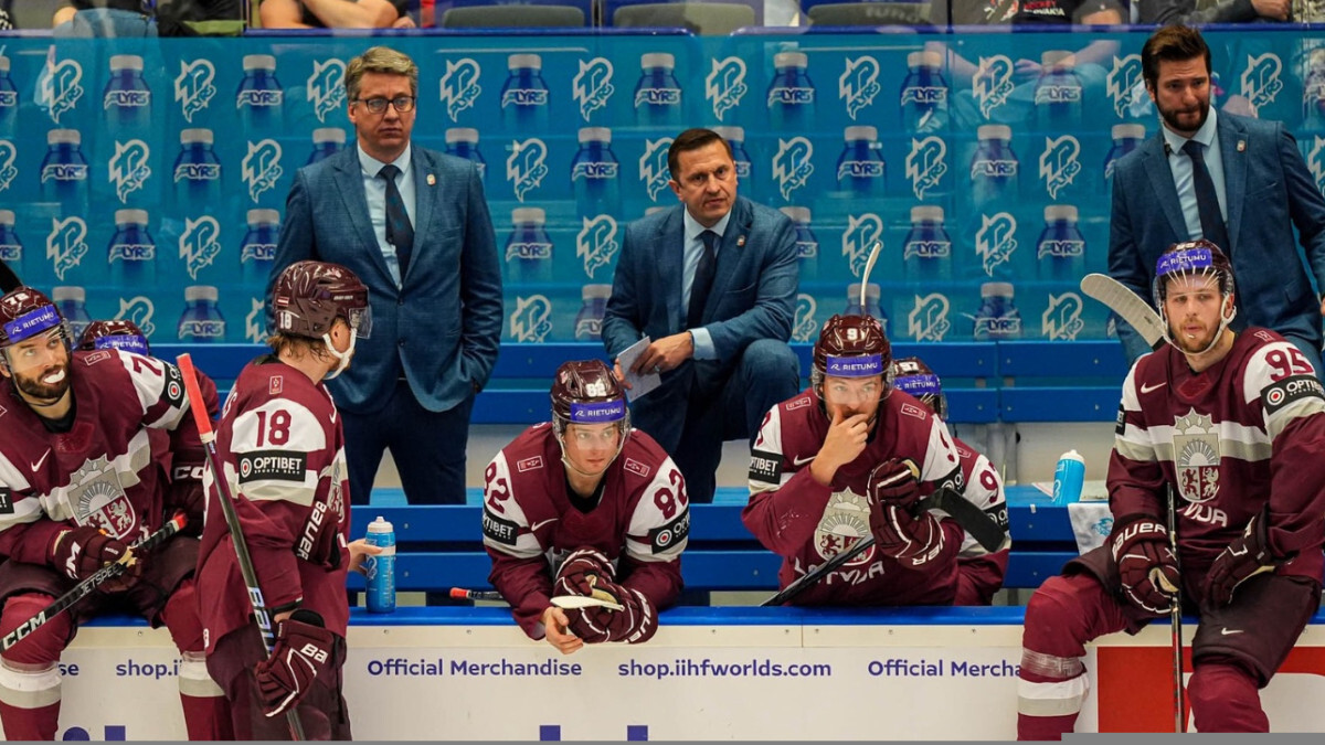 Latvijas hokejisti nākamgad pasaules čempionātu sāks ar maču pret Franciju