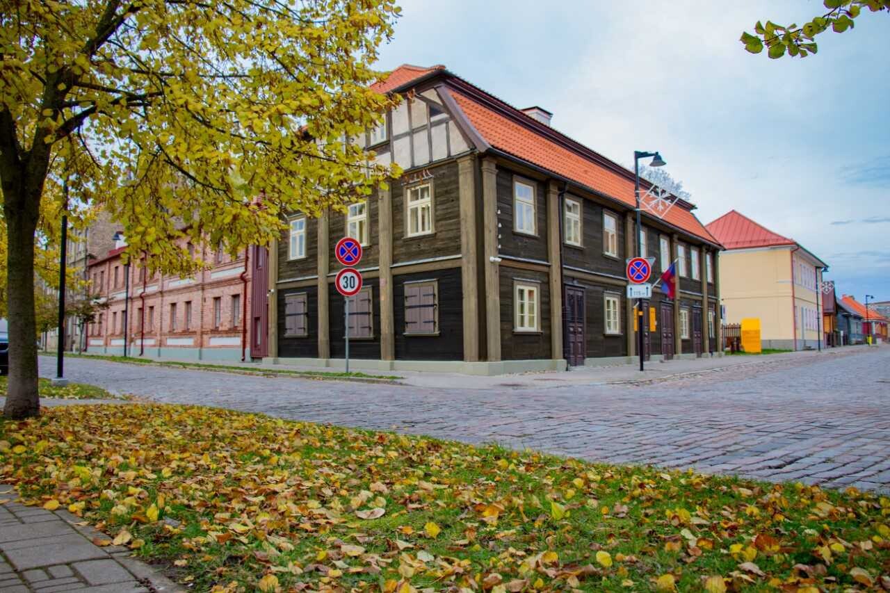 Zemgale: Izsolē iznomā telpas salonveikalam Vecpilsētas ielā