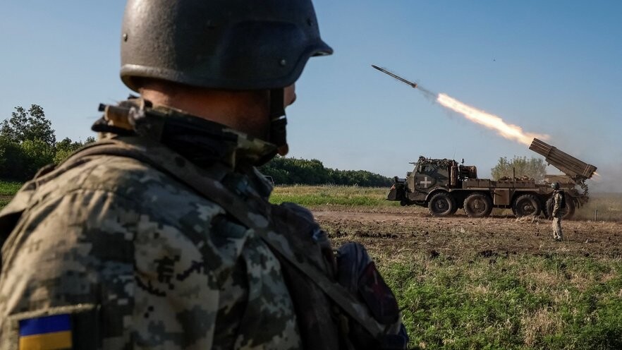 Lielbritānija piegādās Ukrainai simtiem jaunu raķešu