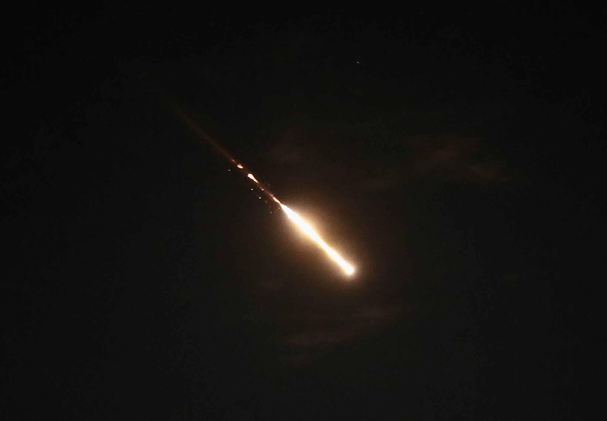 Irāna varētu sākt piegādāt ballistiskās raķetes Krievijai