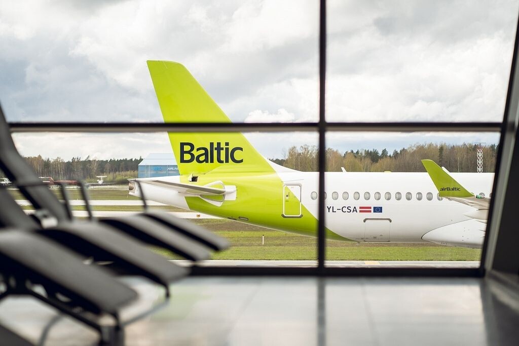 “airBaltic” akciju sākotnējā publiskajā piedāvājumā vēlas piesaistīt aptuveni 300 miljonus eiro