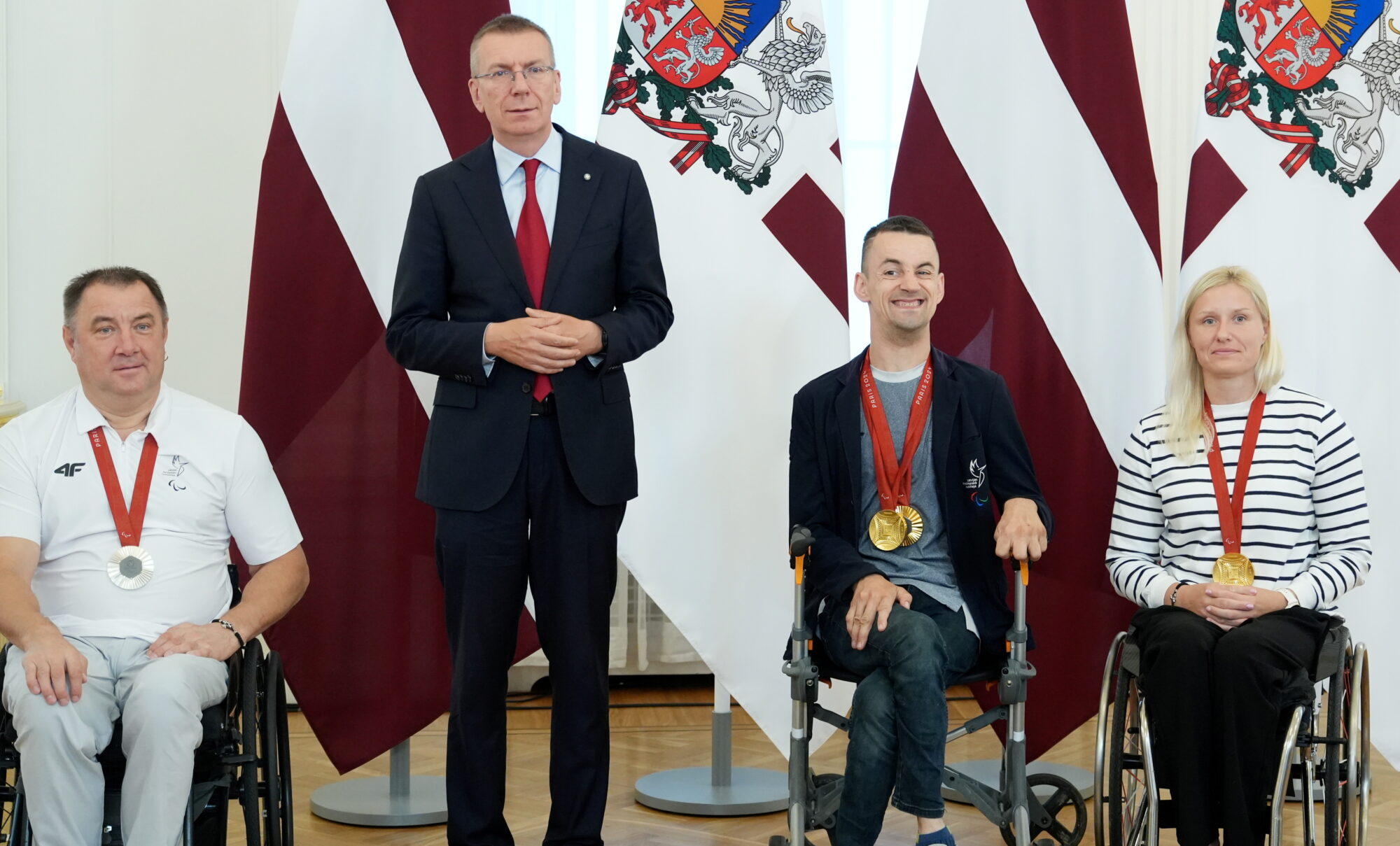 Nedēļas politikas apskats: ASV prezidenta vēlēšanu un kara paralēles