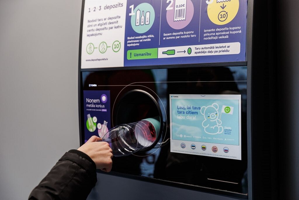 No nākamā gada plānots palielināt dzērienu ražotāju dalības maksu depozīta sistēmā par plastmasas iepakojumiem